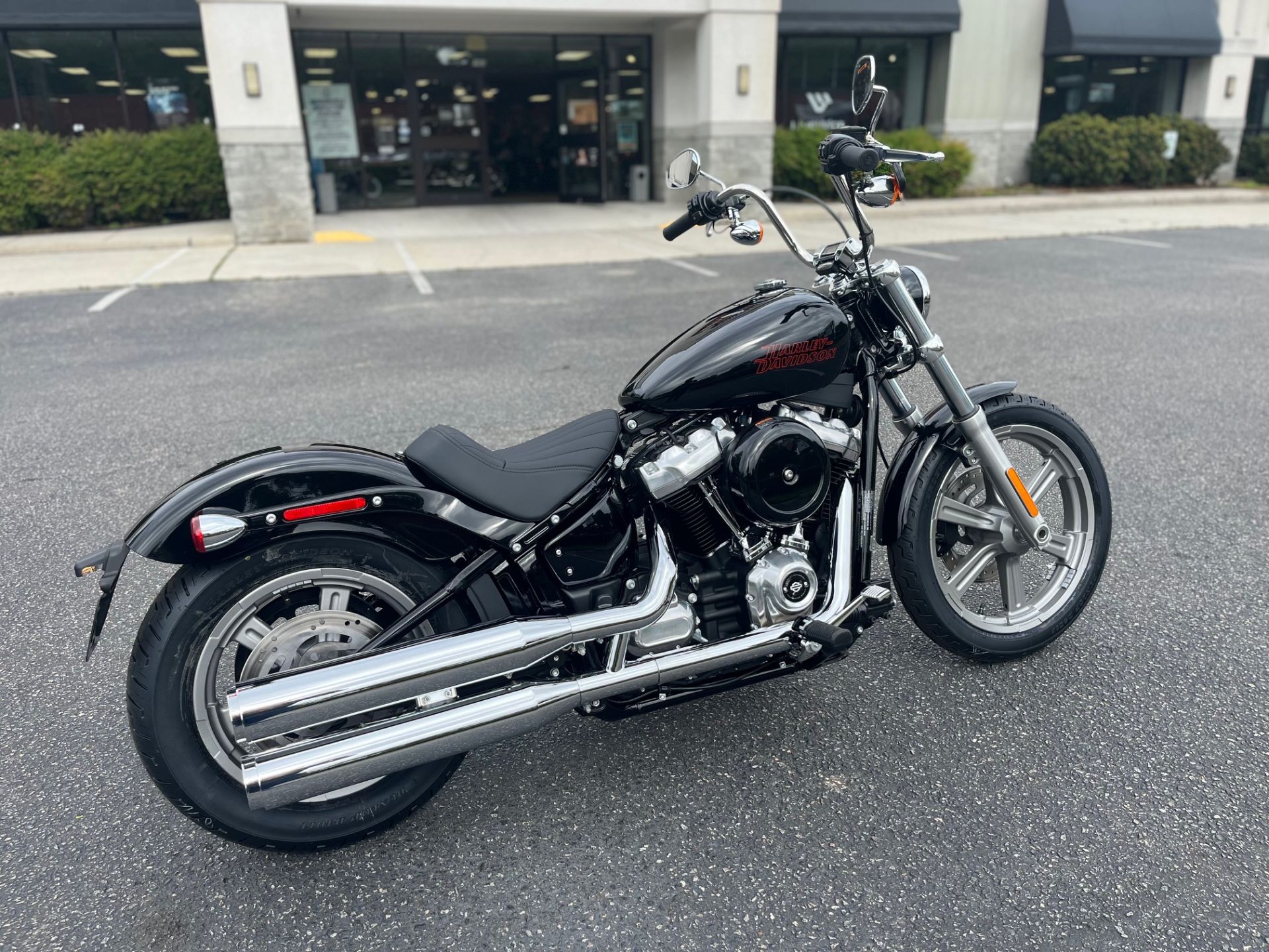 2023 Harley-Davidson Softail® Standard in Virginia Beach, Virginia - Photo 4