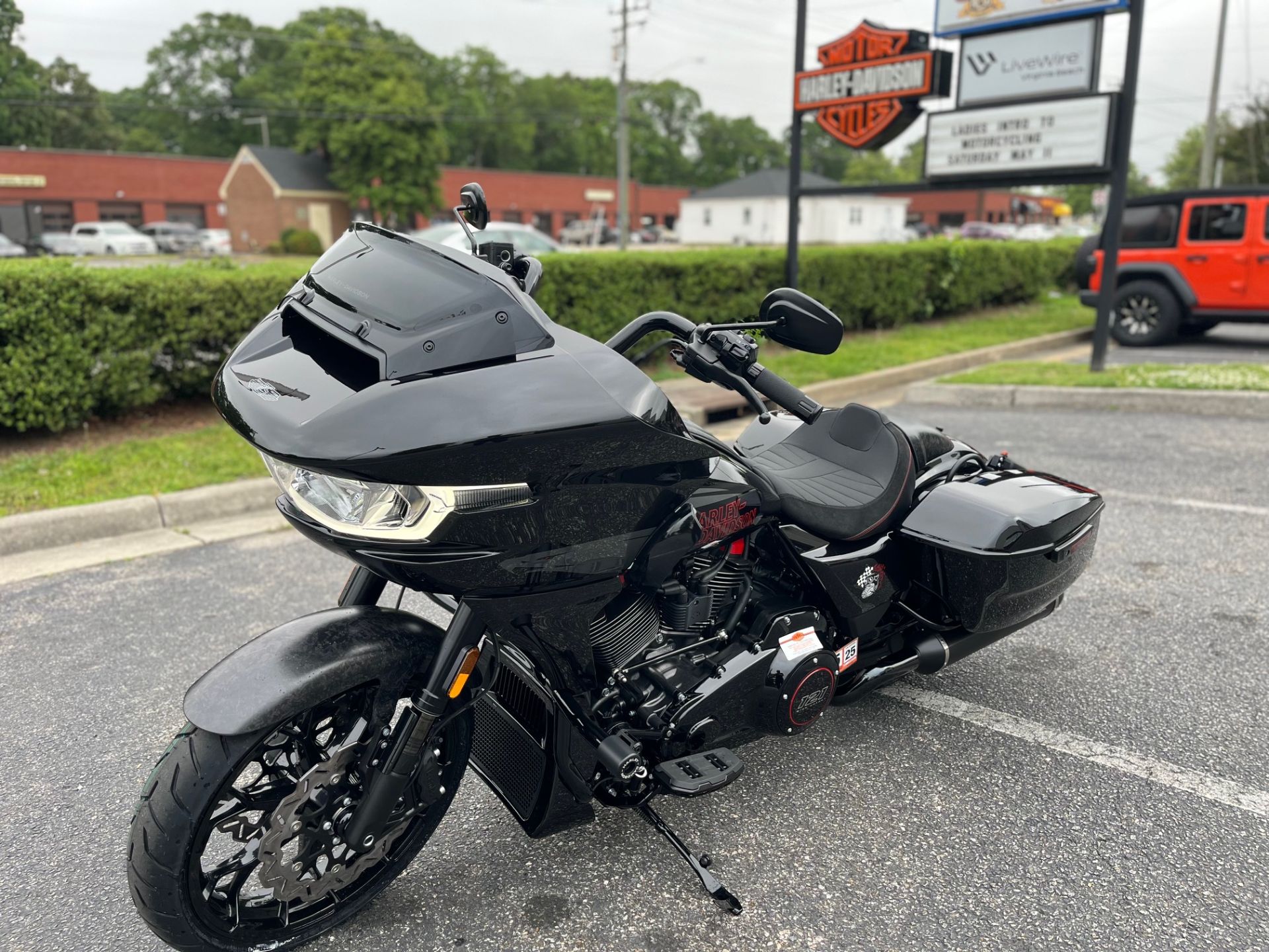 2024 Harley-Davidson CVO™ Road Glide® ST in Virginia Beach, Virginia - Photo 9