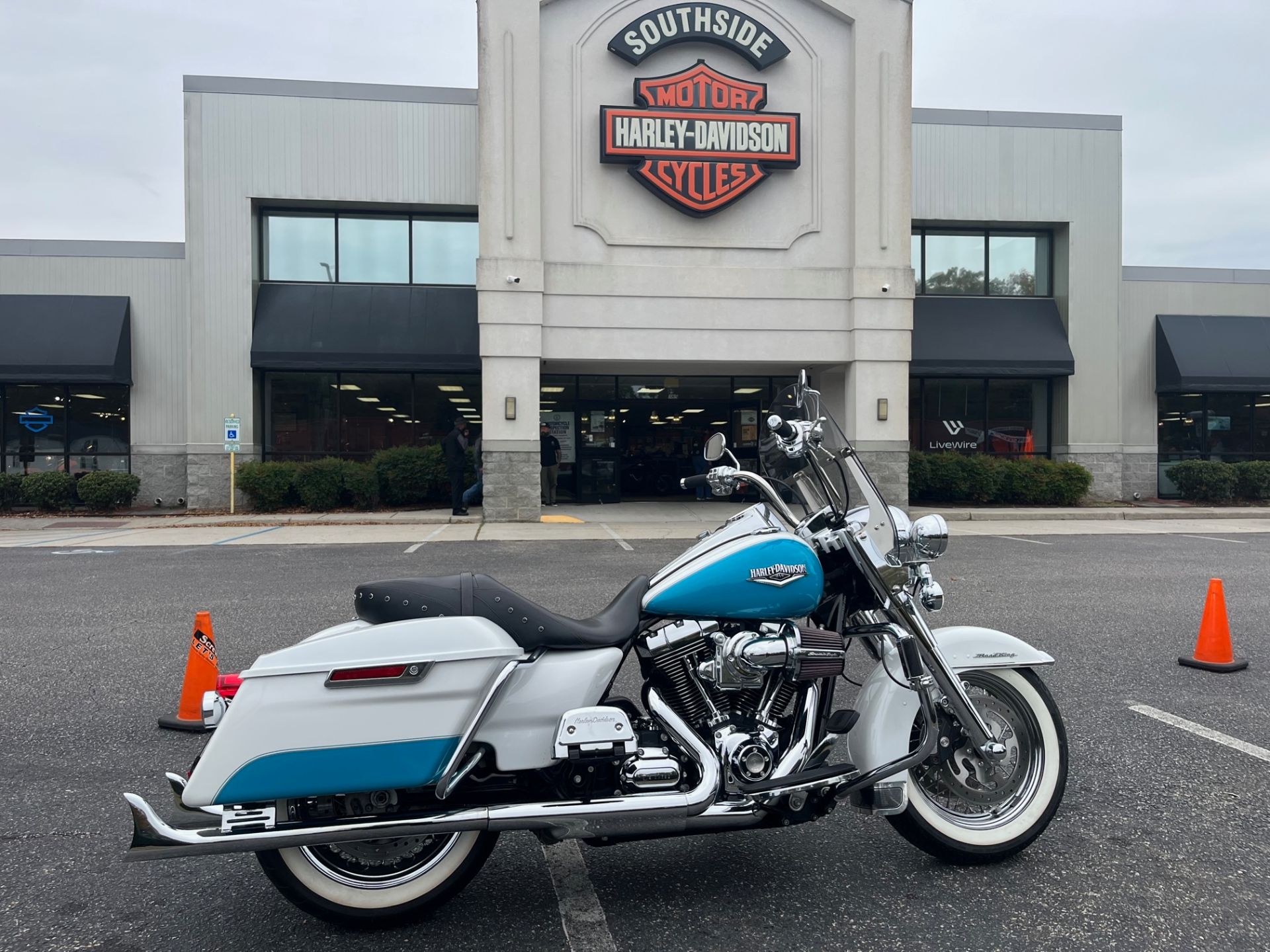 2016 Harley-Davidson Road King® in Virginia Beach, Virginia - Photo 1