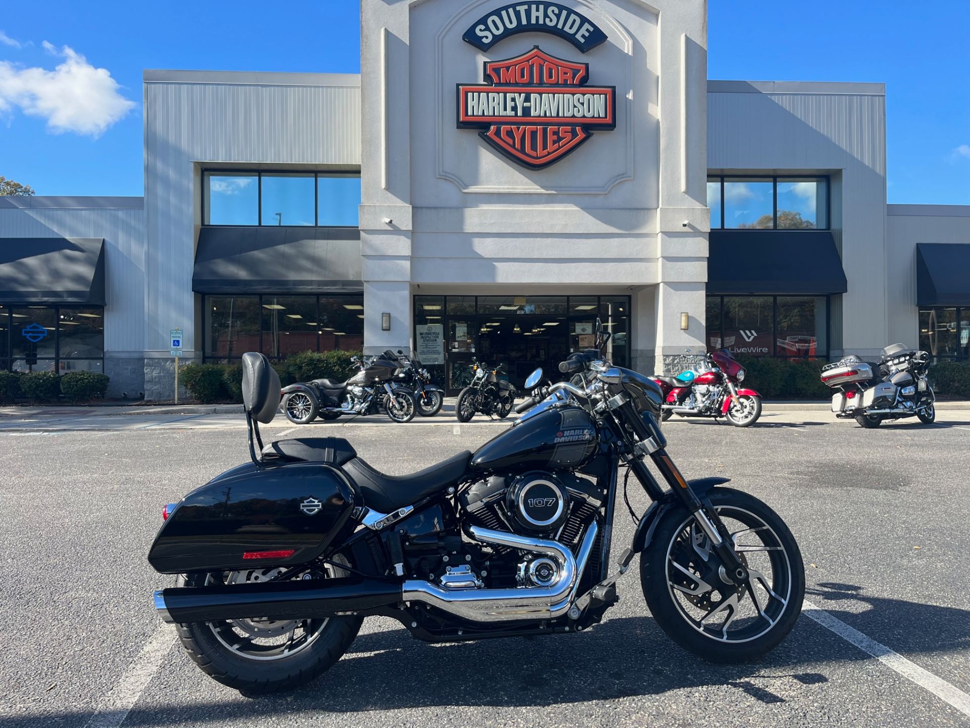 2021 Harley-Davidson Sport Glide® in Virginia Beach, Virginia - Photo 1