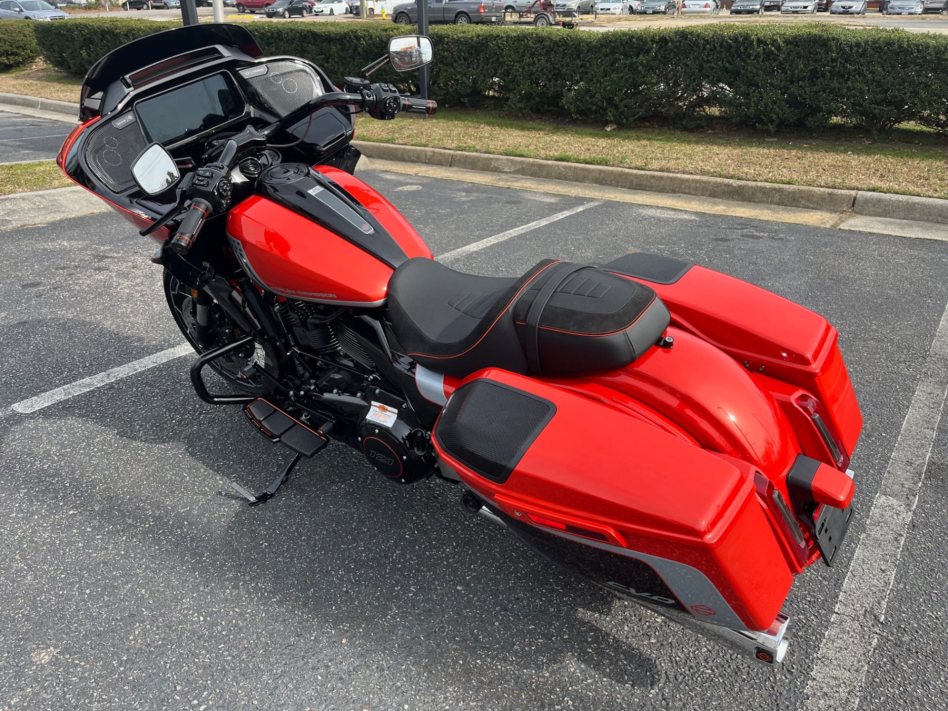 2024 Harley-Davidson CVO™ Street Glide® in Virginia Beach, Virginia - Photo 8