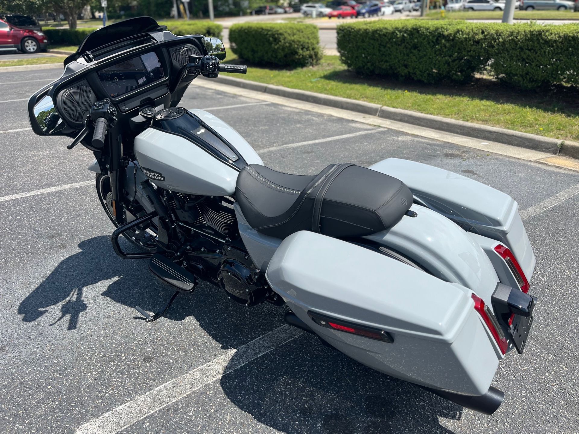 2024 Harley-Davidson Street Glide® in Virginia Beach, Virginia - Photo 7