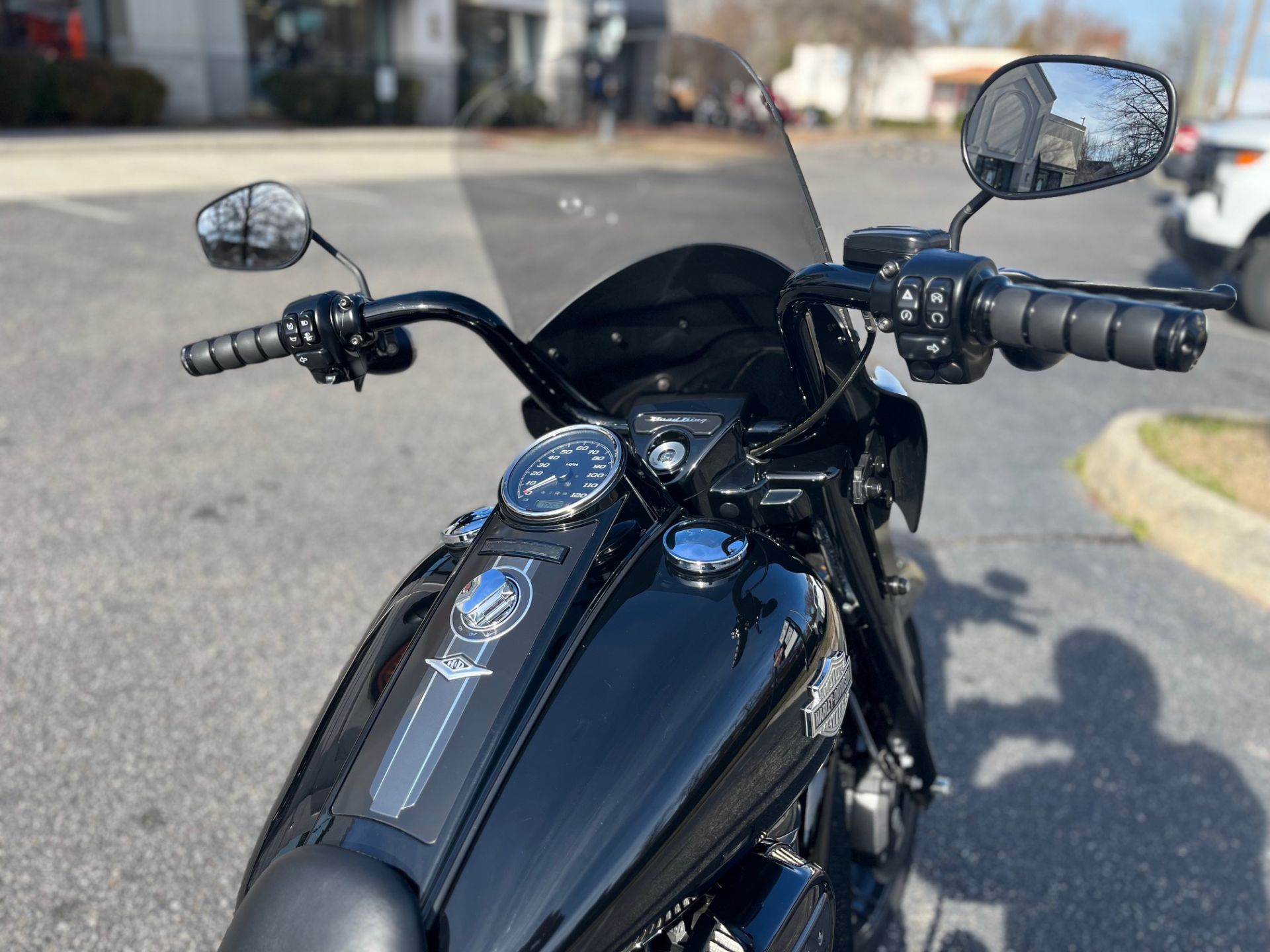 2021 Harley-Davidson Road King® in Virginia Beach, Virginia - Photo 11