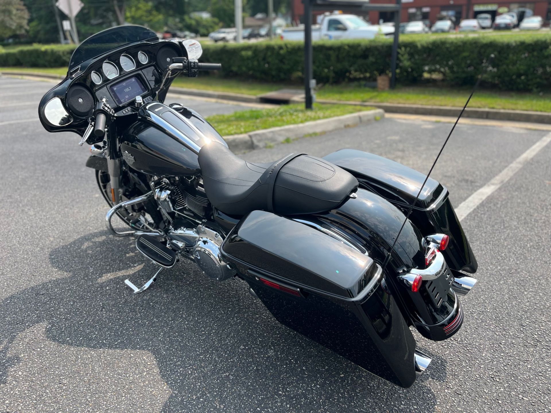 2023 Harley-Davidson Street Glide® Special in Virginia Beach, Virginia - Photo 7