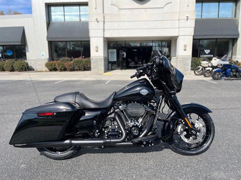 2023 Harley-Davidson Street Glide® Special in Virginia Beach, Virginia - Photo 4