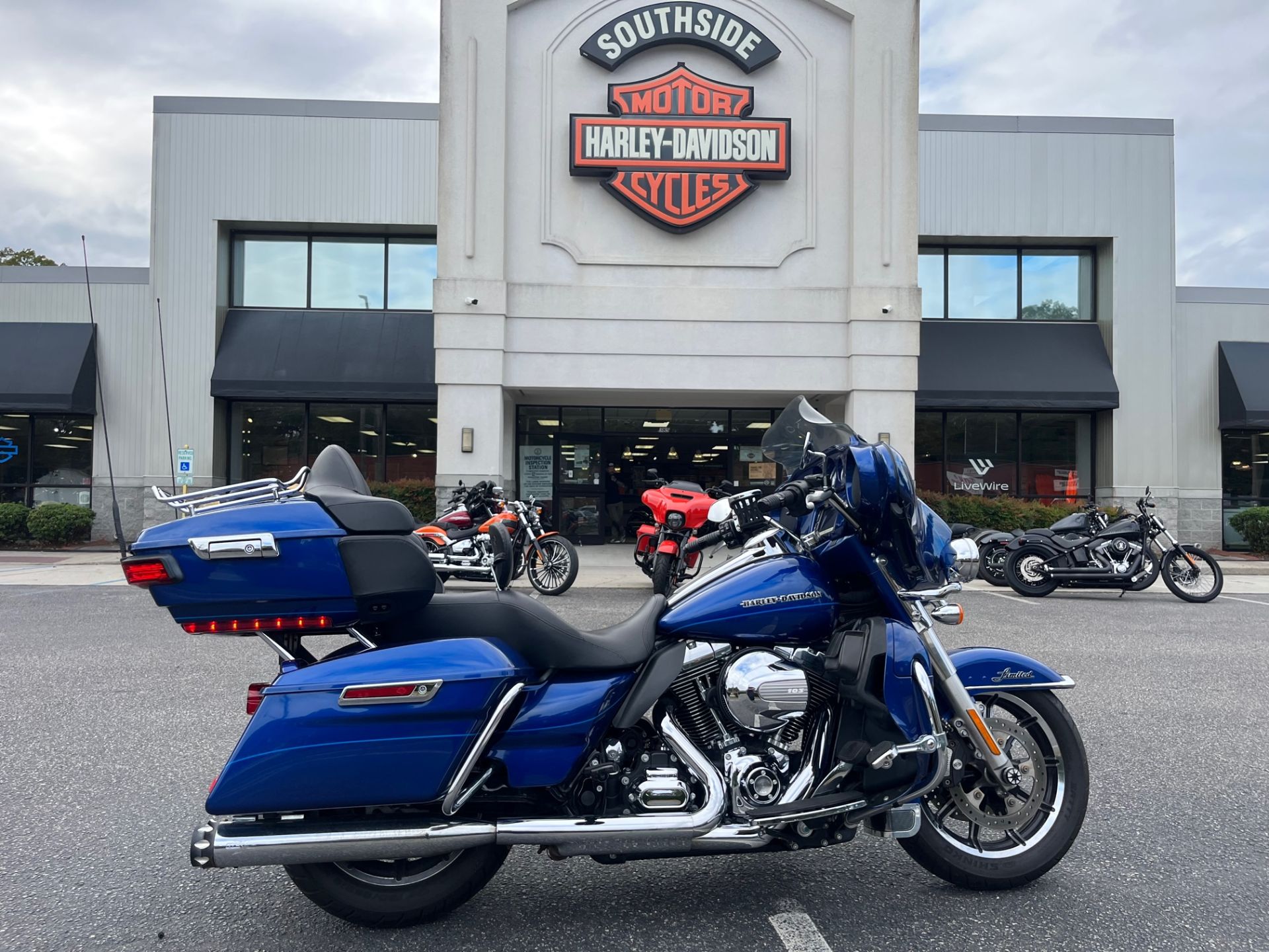 2015 Harley-Davidson Ultra Limited Low in Virginia Beach, Virginia - Photo 1