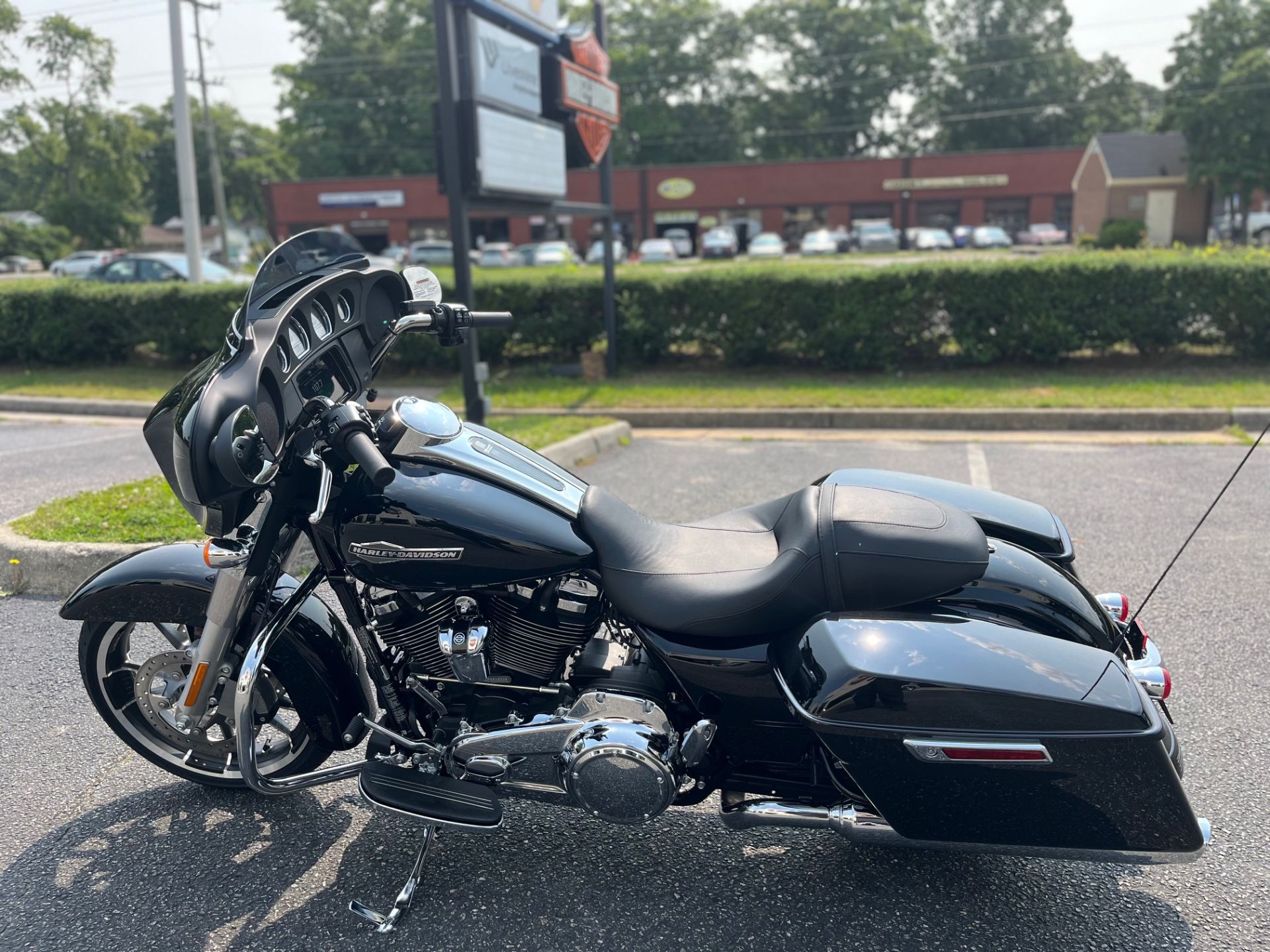 2023 Harley-Davidson Street Glide® in Virginia Beach, Virginia - Photo 7