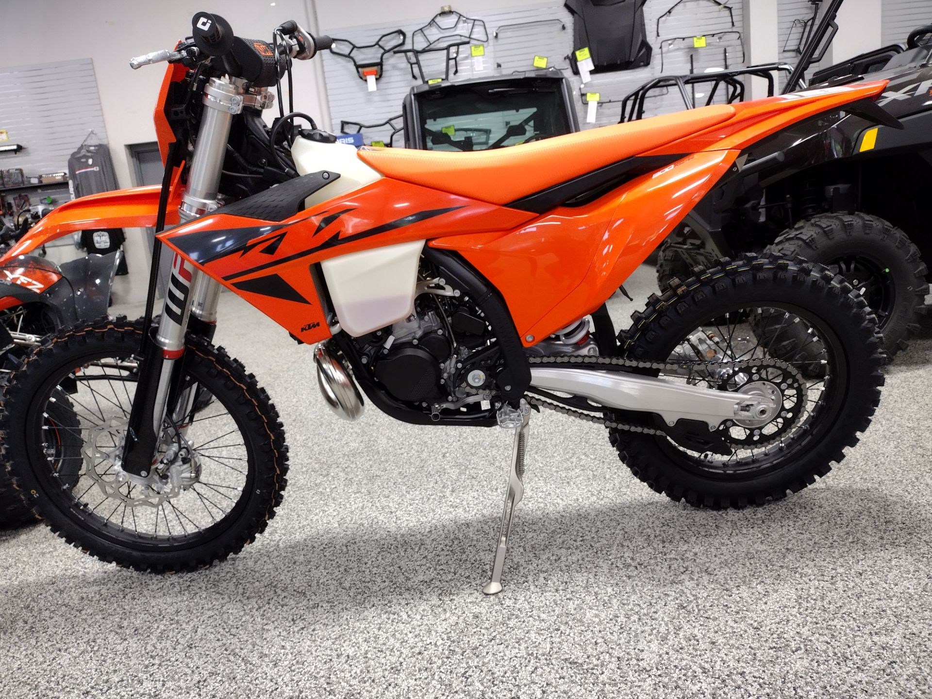 2025 KTM 300 XC-W in Murrysville, Pennsylvania - Photo 5