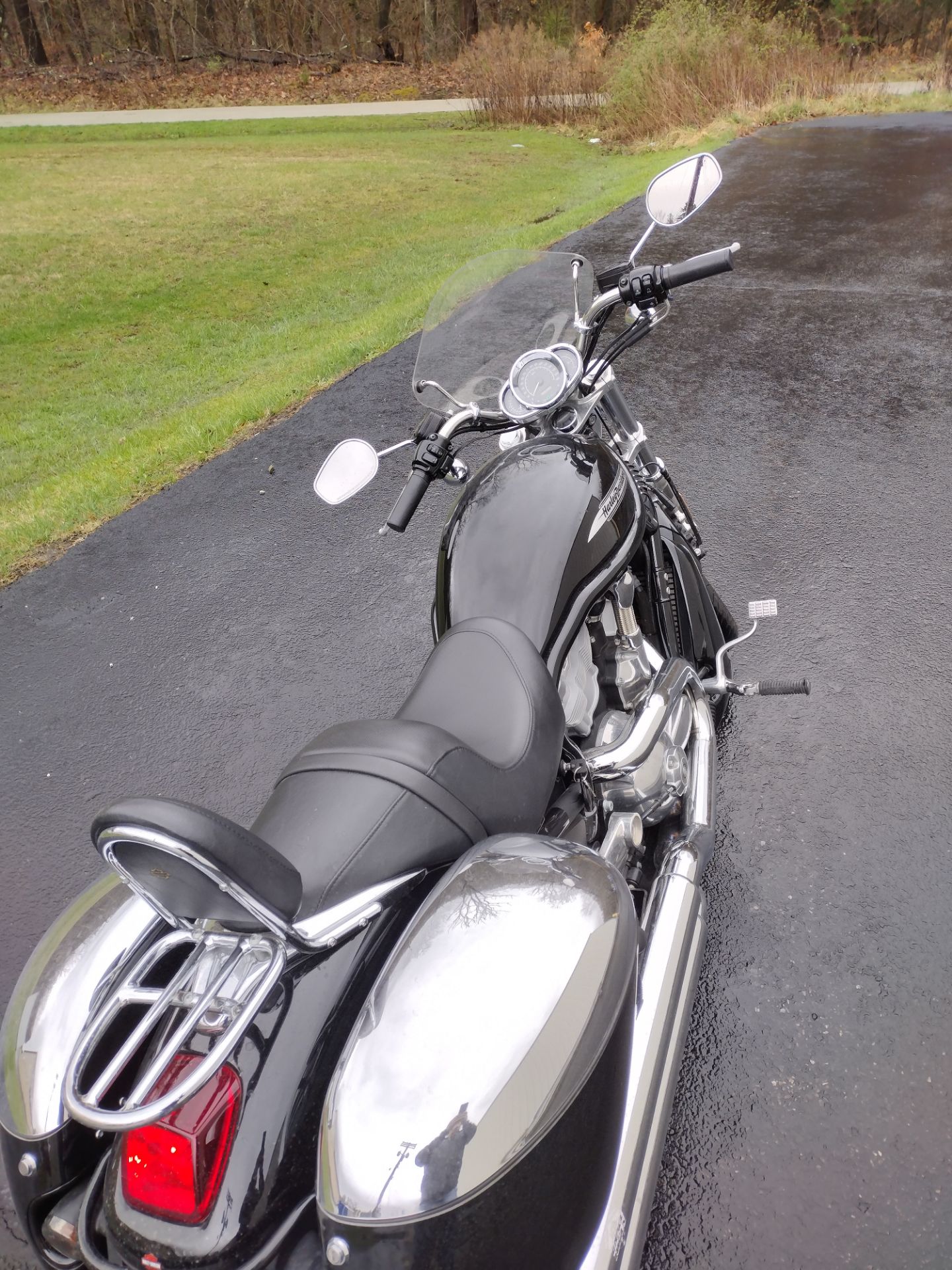 2004 Harley-Davidson VRSCB V-Rod® in Murrysville, Pennsylvania - Photo 2