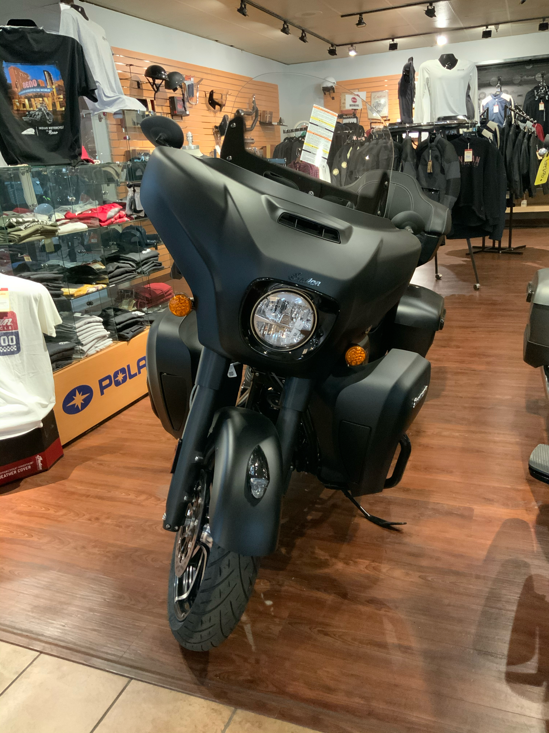 2022 Indian Motorcycle Roadmaster® Dark Horse® in Reno, Nevada - Photo 2