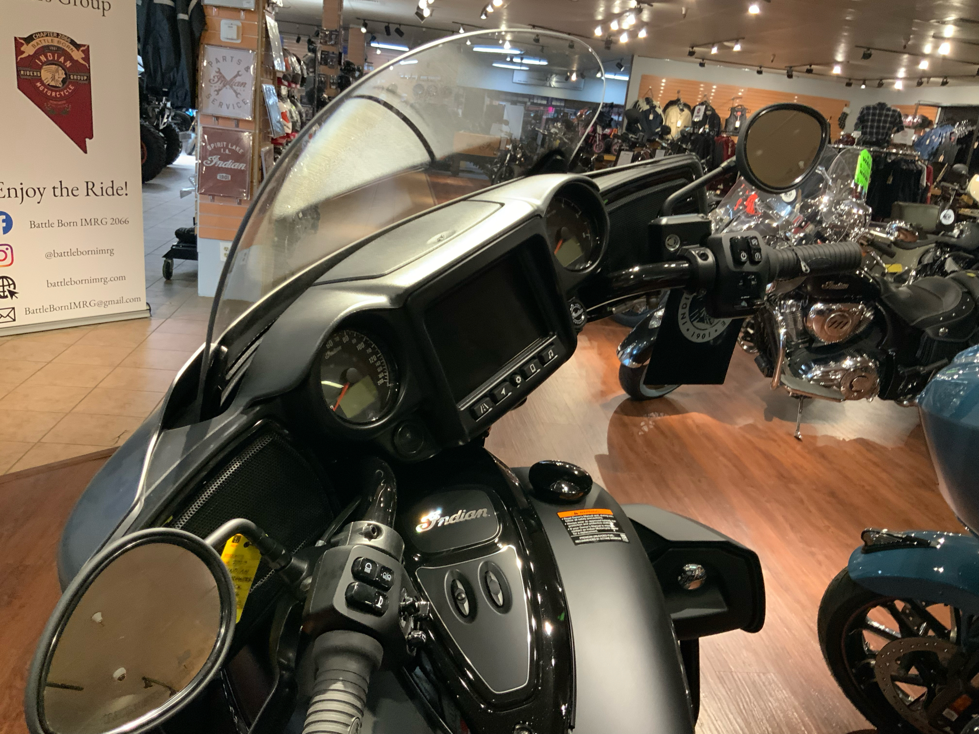 2023 Indian Motorcycle Roadmaster® Dark Horse® in Reno, Nevada - Photo 5