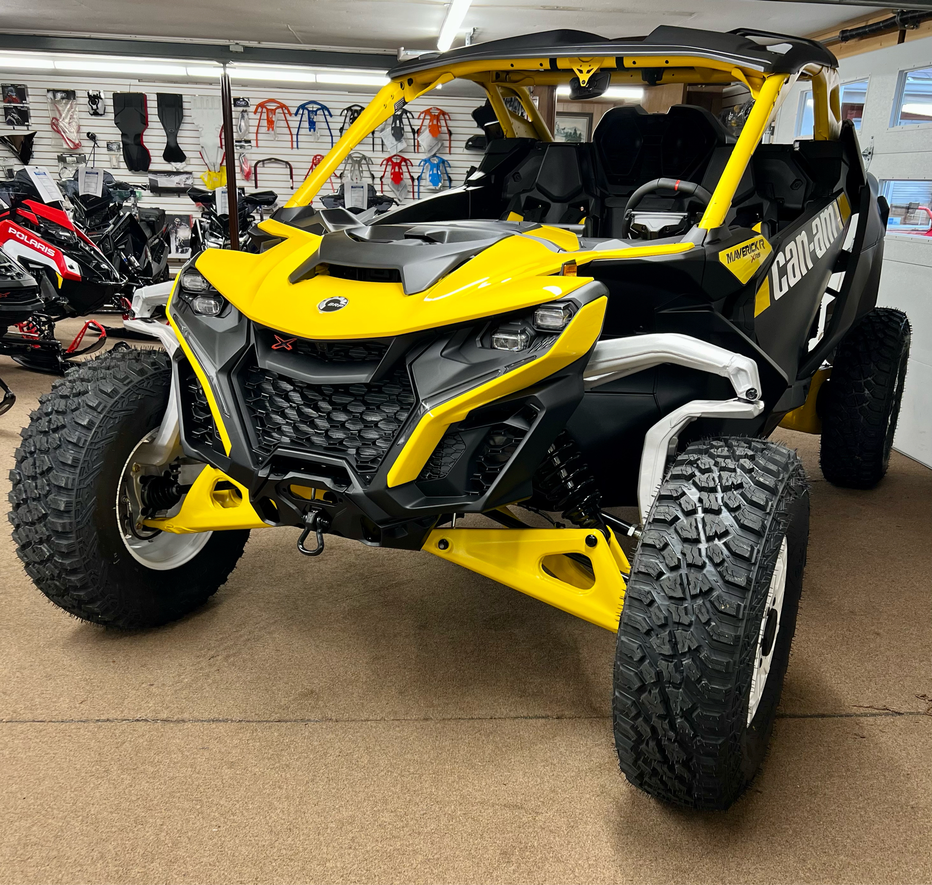 2024 Can-Am Maverick R X RS with Smart-Shox in Mars, Pennsylvania - Photo 2