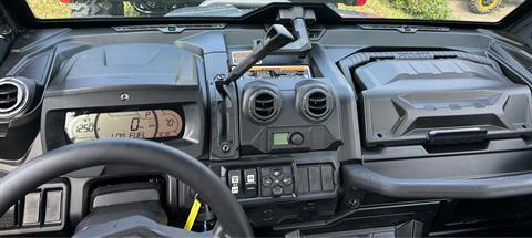 2024 Can-Am Defender MAX Limited in Mars, Pennsylvania - Photo 5