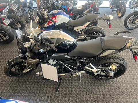 2024 BMW R 1250 R in Orange, California - Photo 3