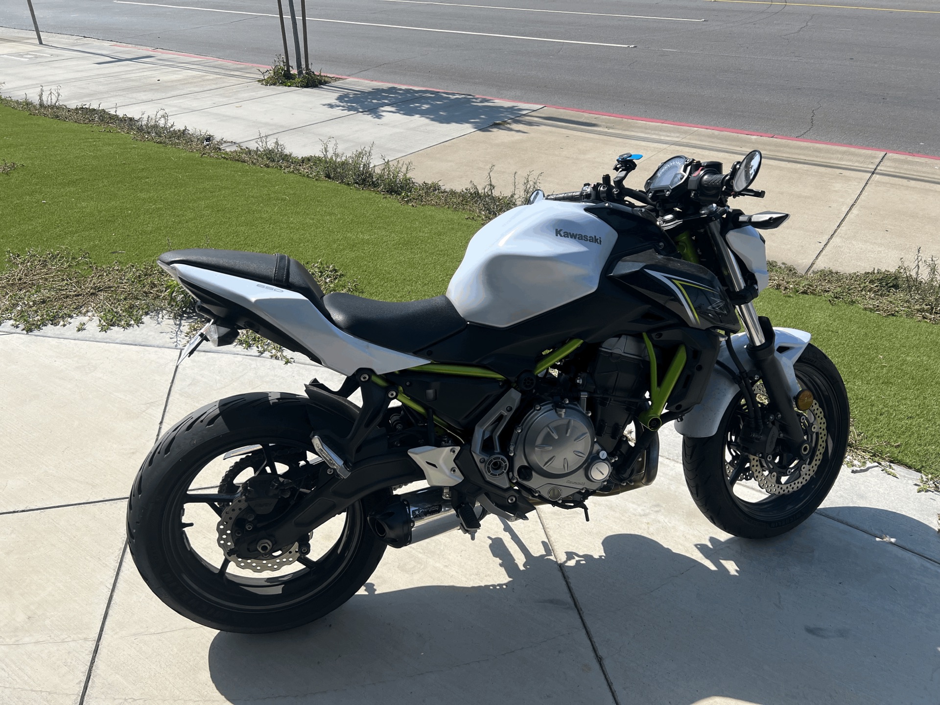 2017 Kawasaki Z650 in Orange, California - Photo 4