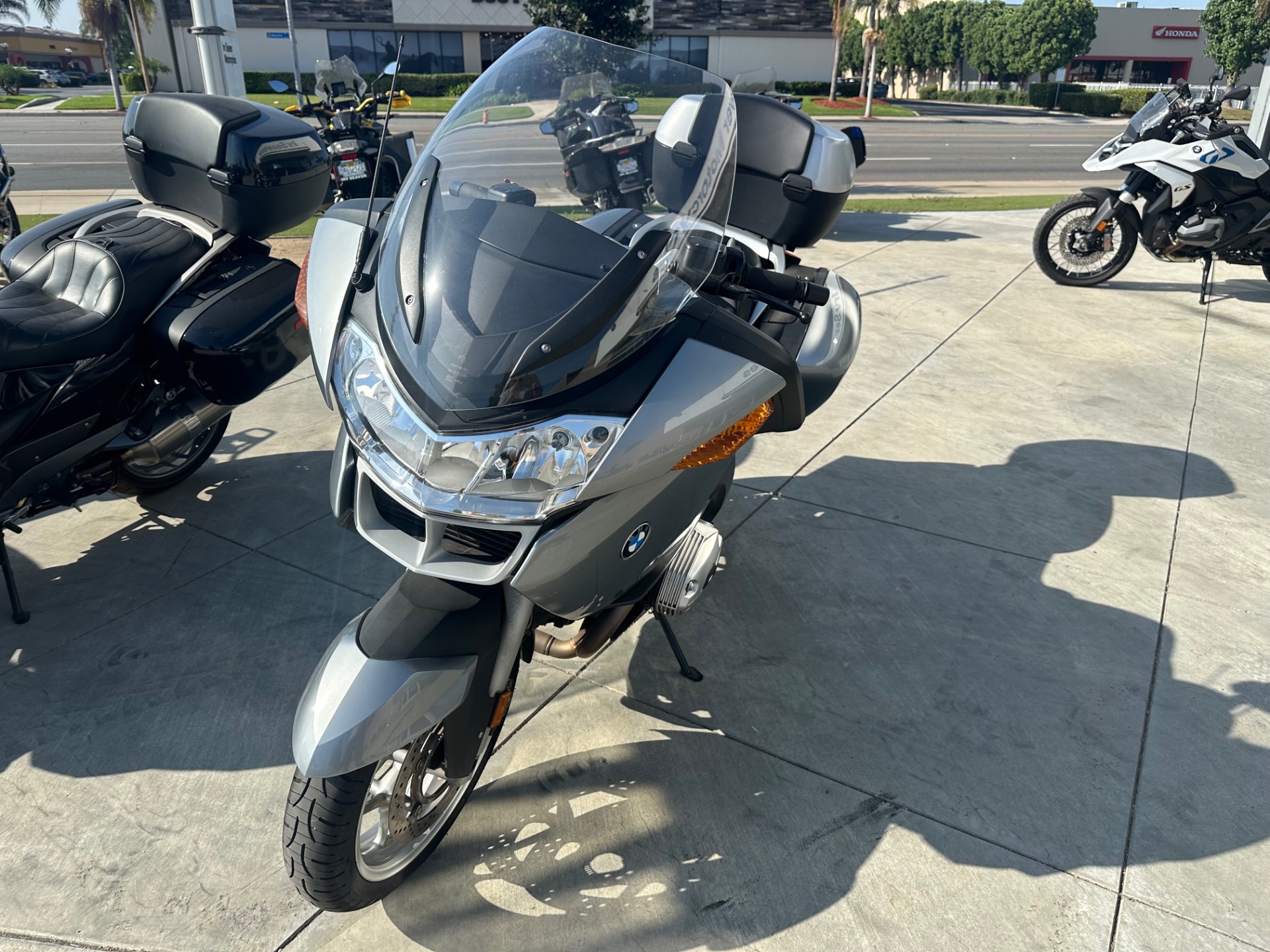 2006 BMW R 1200 RT in Orange, California - Photo 3