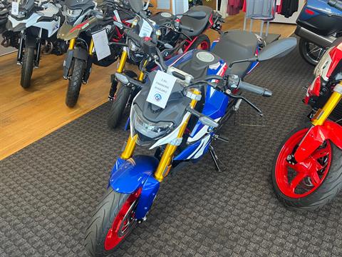 2024 BMW G 310 R in Orange, California - Photo 2