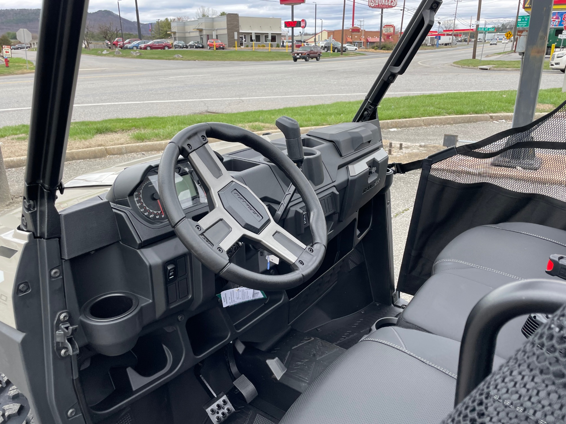 2024 Polaris Ranger XP 1000 Premium in Troutville, Virginia - Photo 8