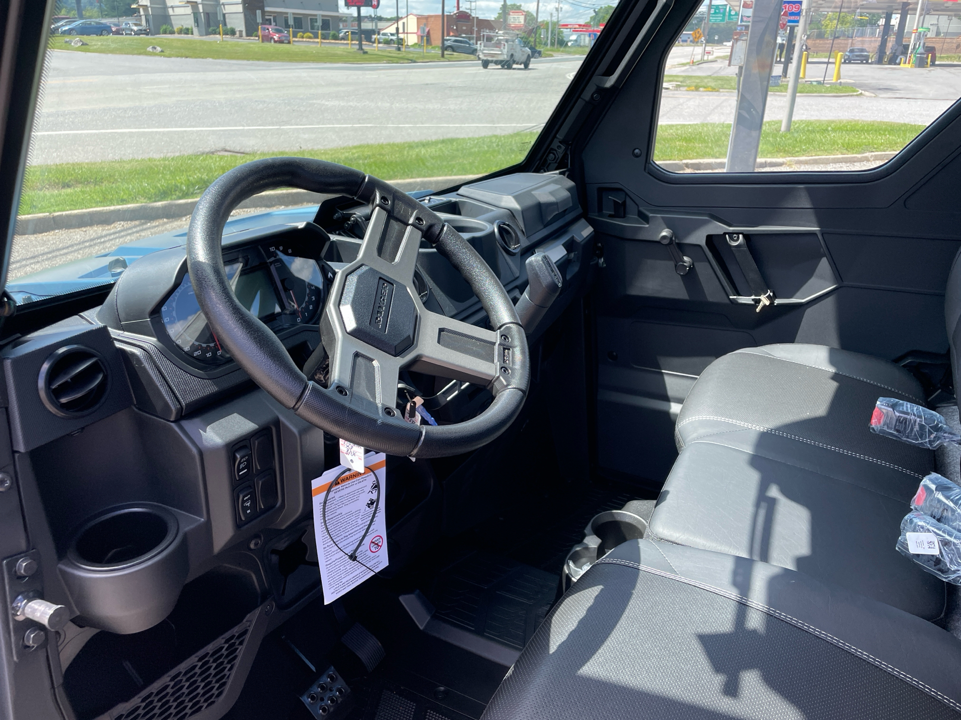 2025 Polaris Ranger XP 1000 NorthStar Edition Premium With Fixed Windshield in Troutville, Virginia - Photo 12