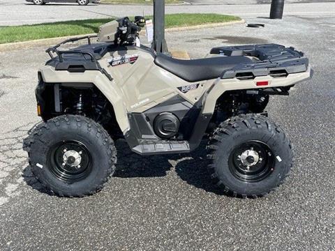 2024 Polaris Sportsman 570 in Troutville, Virginia - Photo 2