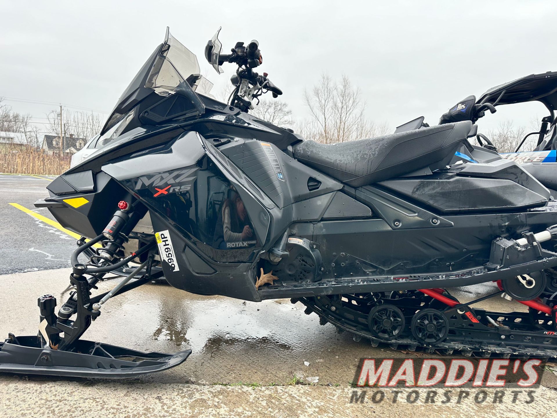 2022 Ski-Doo MXZ X-RS 850 E-TEC ES w/ Adj. Pkg, Ice Ripper XT 1.5 in Spencerport, New York - Photo 5