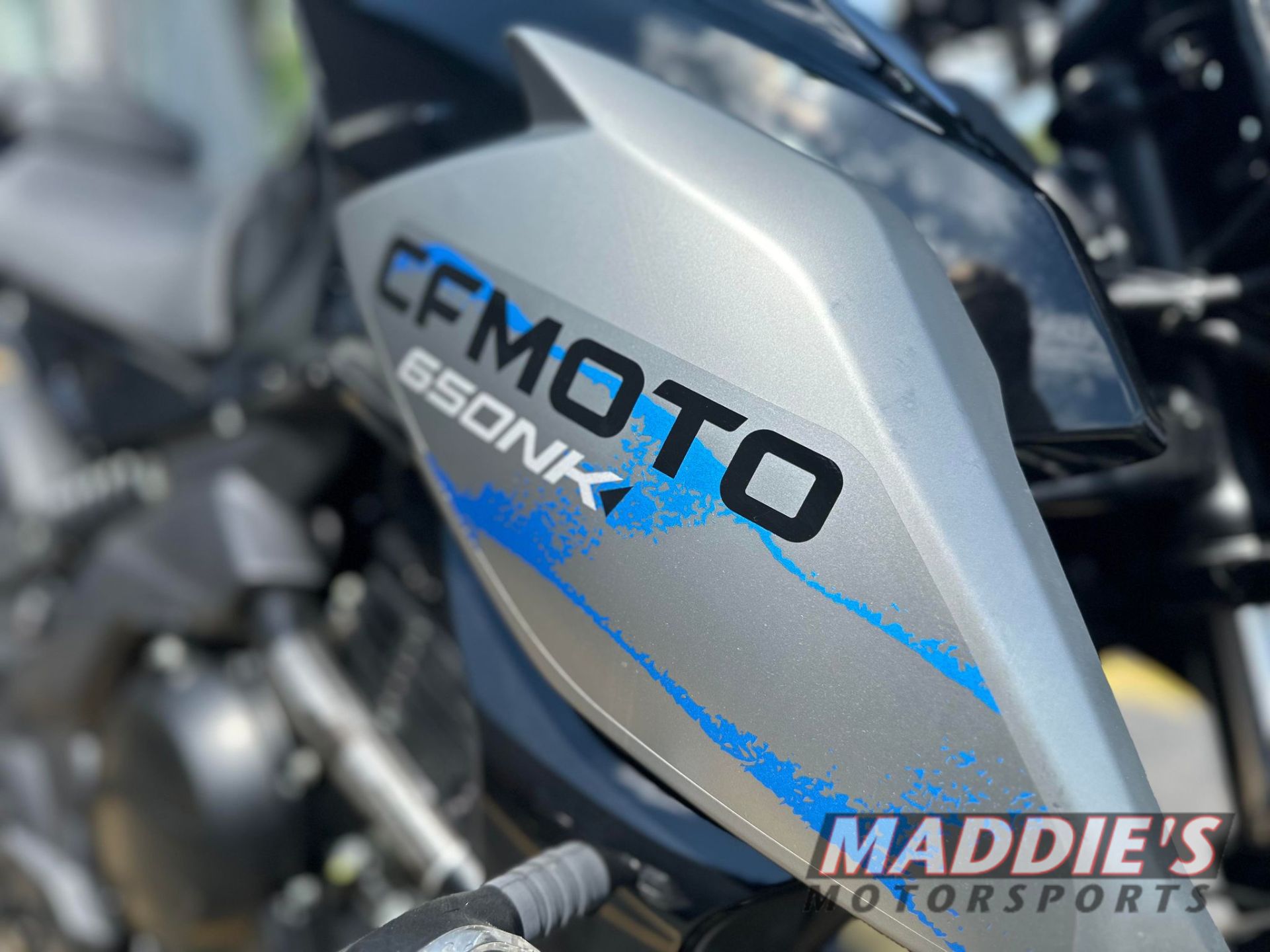 2022 CFMOTO 650NK in Spencerport, New York - Photo 10