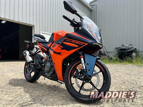 2023 KTM RC 390 in Spencerport, New York - Photo 6