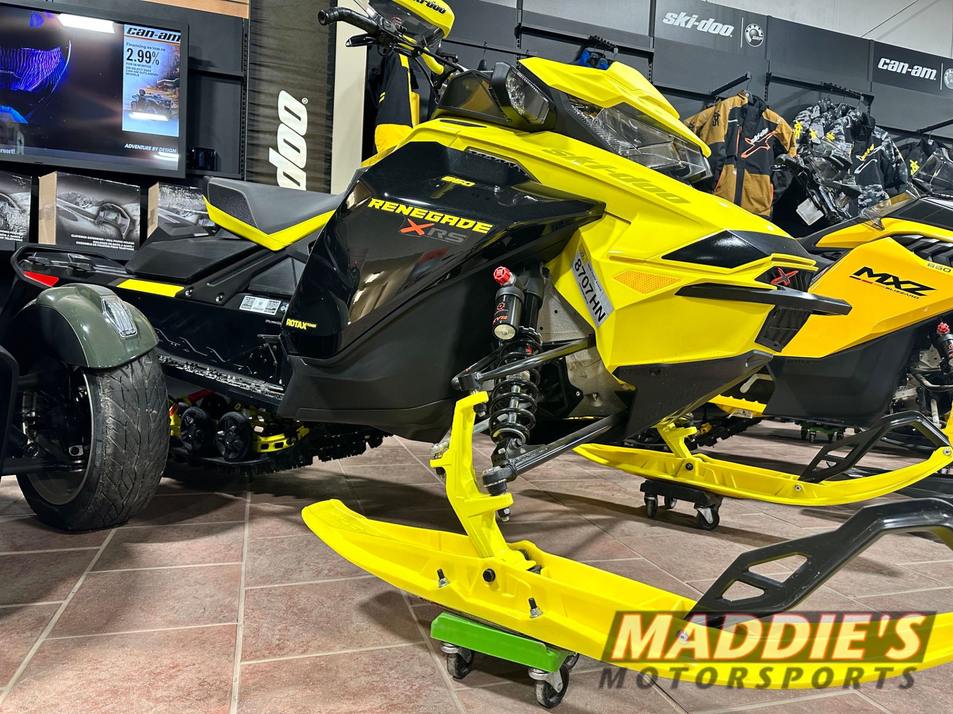 2022 Ski-Doo Renegade X-RS 850 E-TEC ES Ice Ripper XT 1.5 in Spencerport, New York - Photo 4