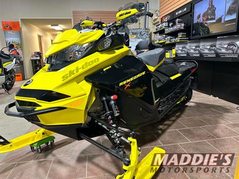 2022 Ski-Doo Renegade X-RS 850 E-TEC ES Ice Ripper XT 1.5 in Spencerport, New York - Photo 1