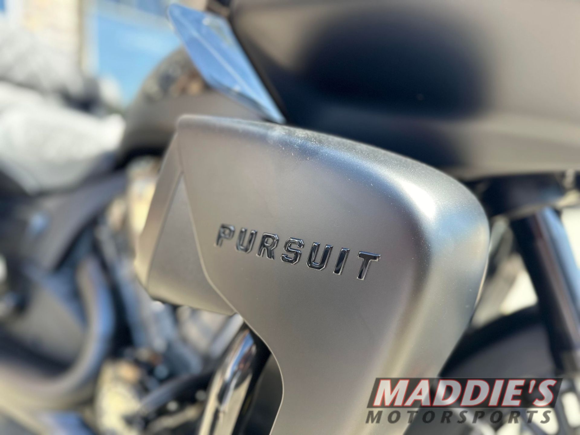 2024 Indian Motorcycle Pursuit® Dark Horse® with PowerBand Audio Package in Hamburg, New York - Photo 8