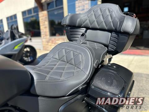 2024 Indian Motorcycle Pursuit® Dark Horse® with PowerBand Audio Package in Hamburg, New York - Photo 21