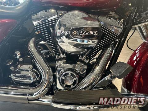 2016 Harley-Davidson Road King® in Hamburg, New York - Photo 2