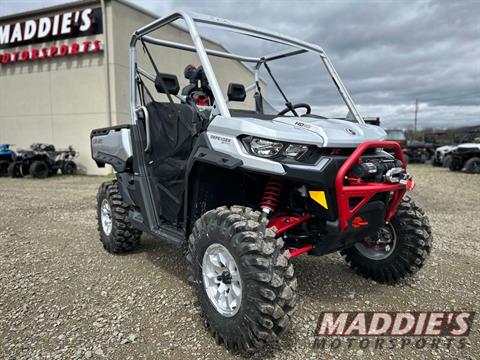 2024 Can-Am Defender X MR HD10 in Dansville, New York - Photo 8