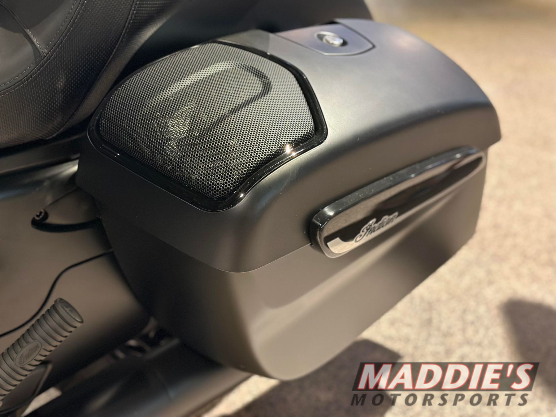 2024 Indian Motorcycle Challenger® Dark Horse® with PowerBand Audio Package in Dansville, New York - Photo 12