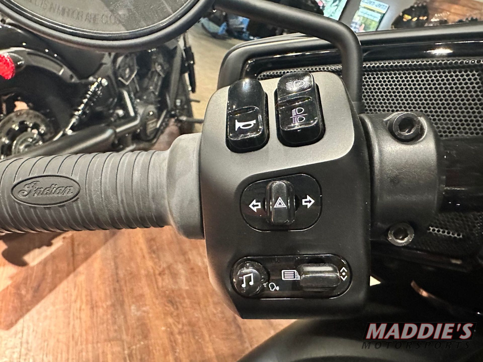 2024 Indian Motorcycle Chieftain® Dark Horse® with PowerBand Audio Package in Dansville, New York - Photo 15