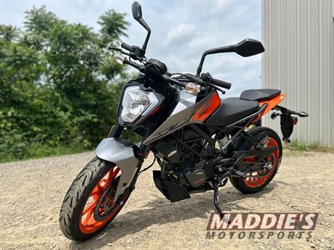 2023 KTM 200 Duke in Dansville, New York - Photo 1