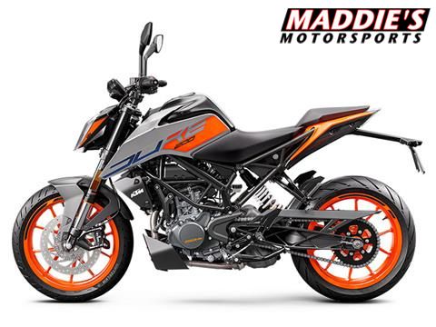 2023 KTM 200 Duke in Dansville, New York - Photo 15