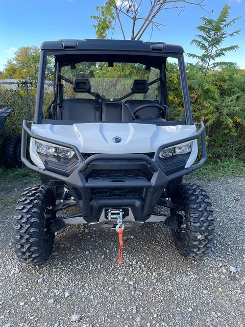 2022 Can-Am Defender 6x6 DPS HD10 in Dansville, New York - Photo 3