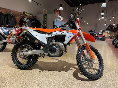 2023 KTM 450 SX-F in Dansville, New York - Photo 3