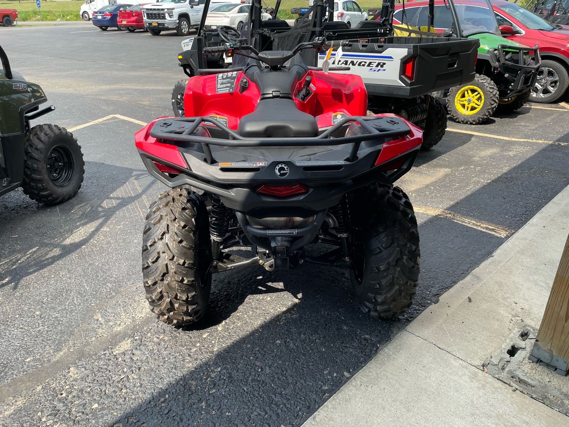 2023 Can-Am Outlander 500 in Dansville, New York - Photo 12