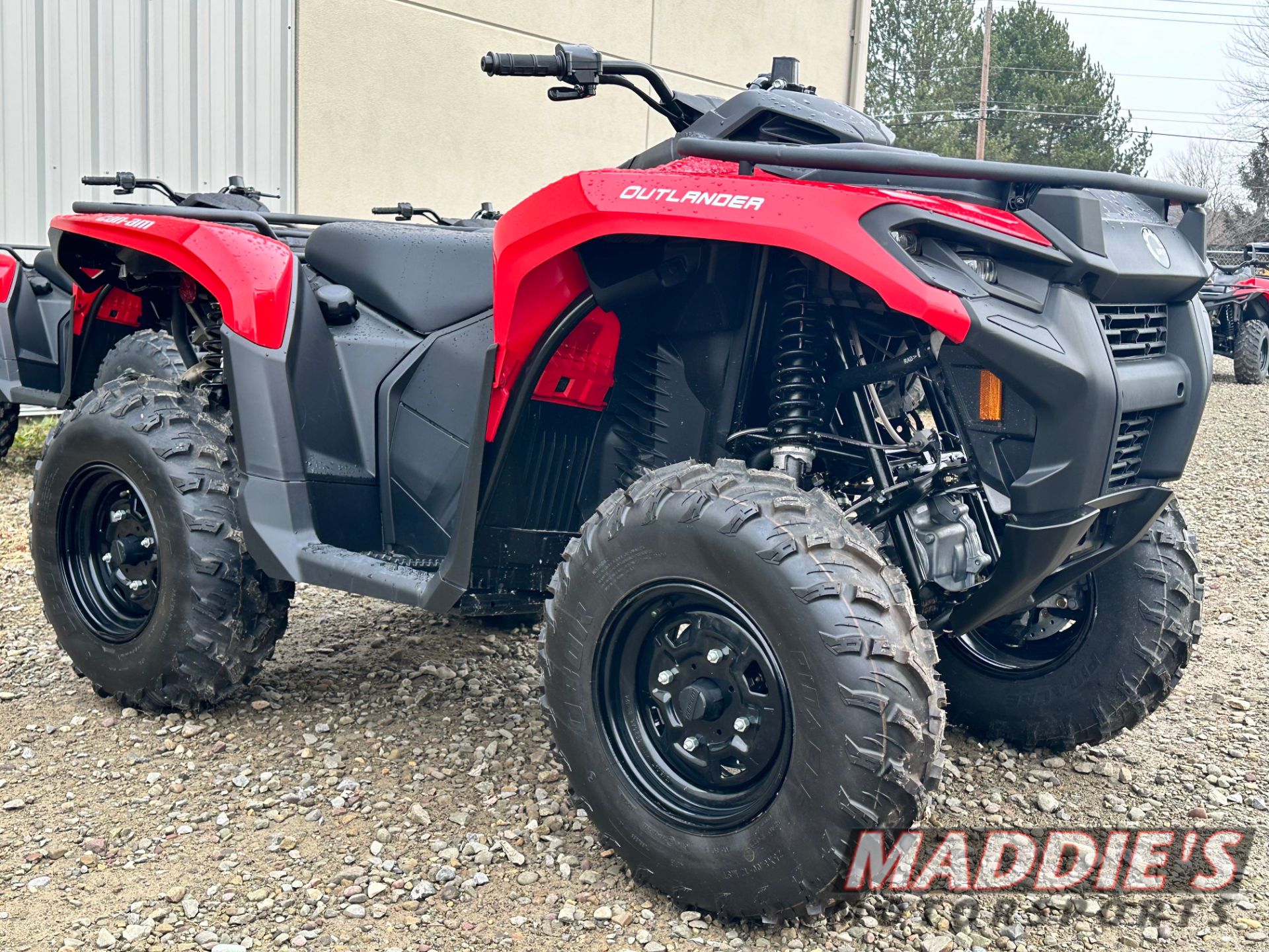 2024 Can-Am Outlander 700 in Dansville, New York - Photo 9