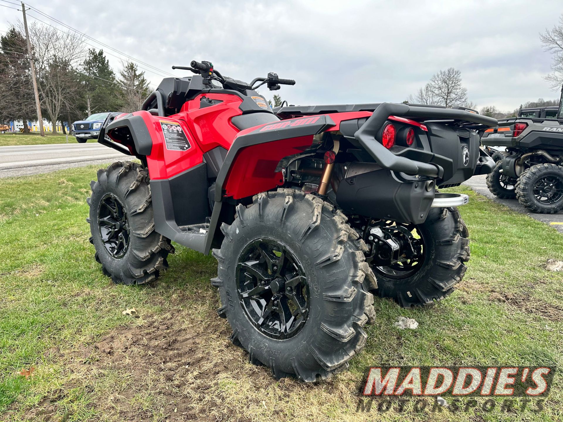 2024 Can-Am Outlander X MR 850 in Dansville, New York - Photo 4