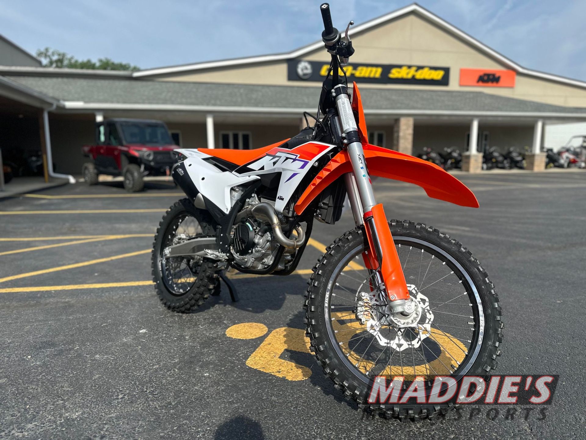 2023 KTM 250 SX-F in Dansville, New York - Photo 6