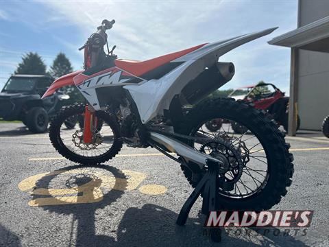 2023 KTM 250 SX-F in Dansville, New York - Photo 3