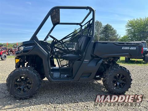 2024 Can-Am Defender DPS HD10 in Dansville, New York - Photo 3