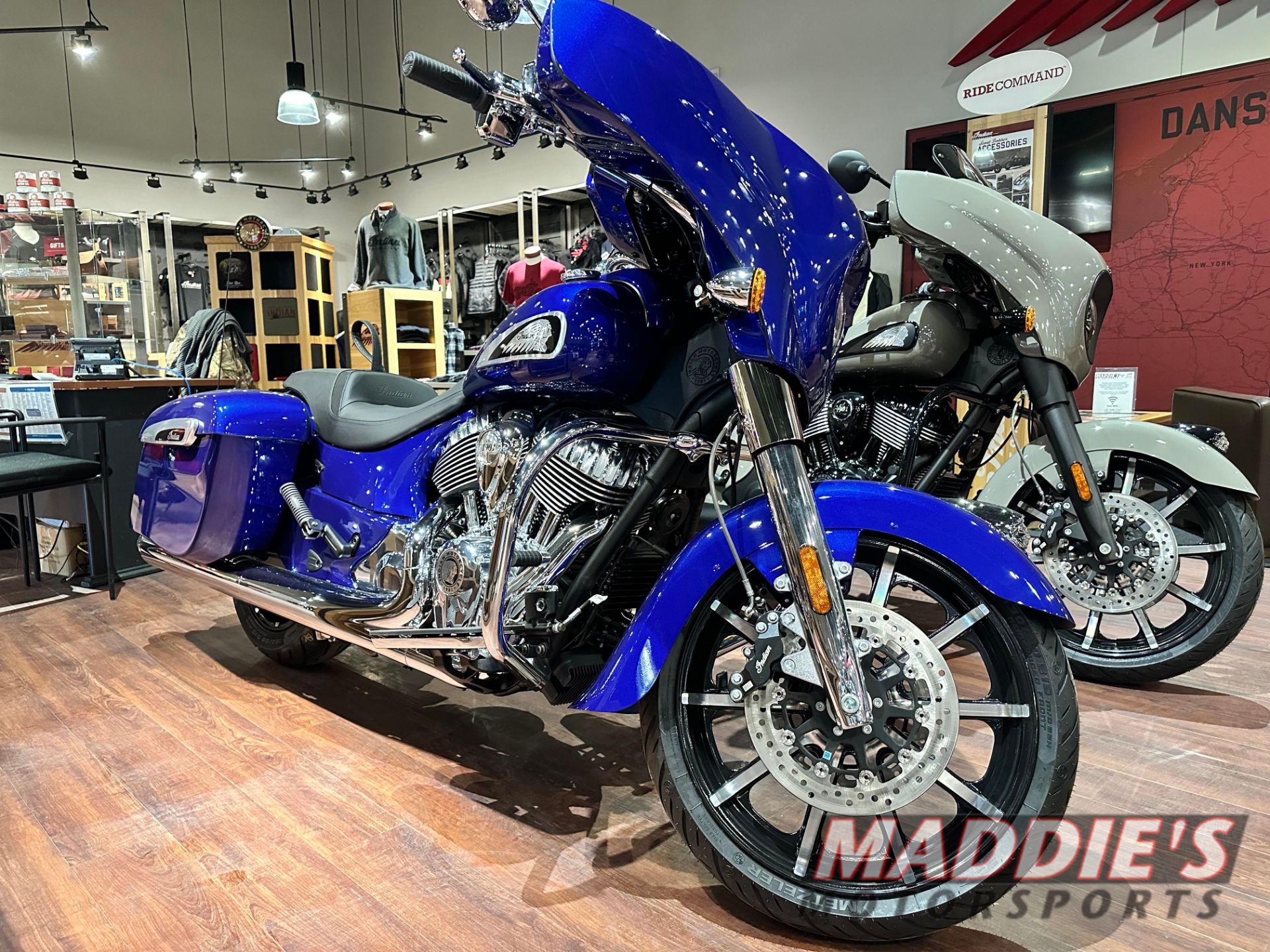 2023 Indian Motorcycle Chieftain® Limited in Dansville, New York - Photo 10