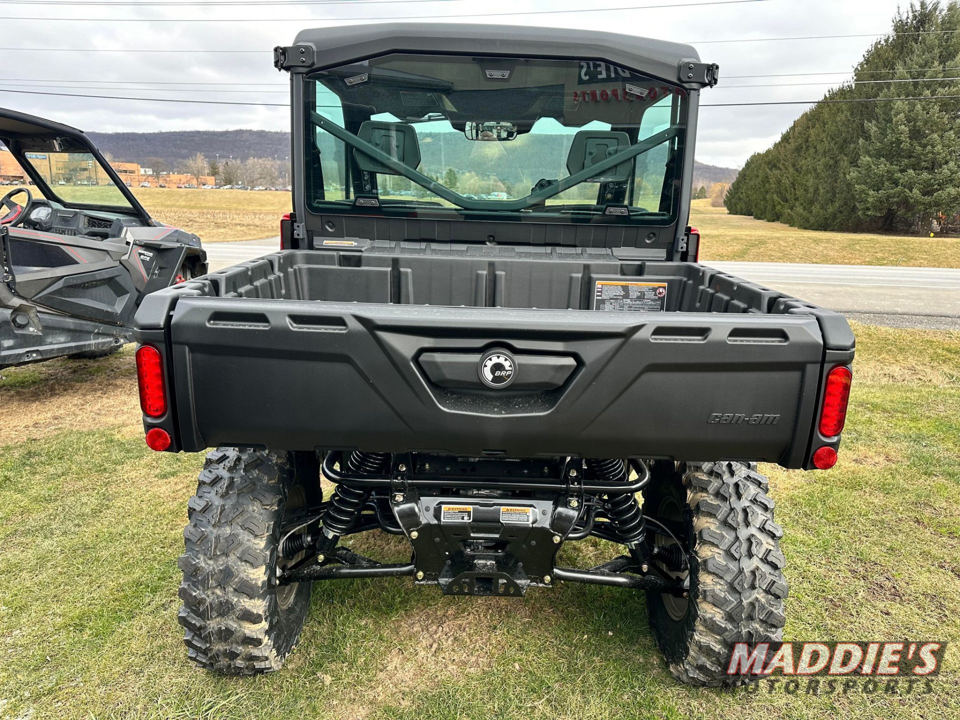 2024 Can-Am Defender Limited in Dansville, New York - Photo 5