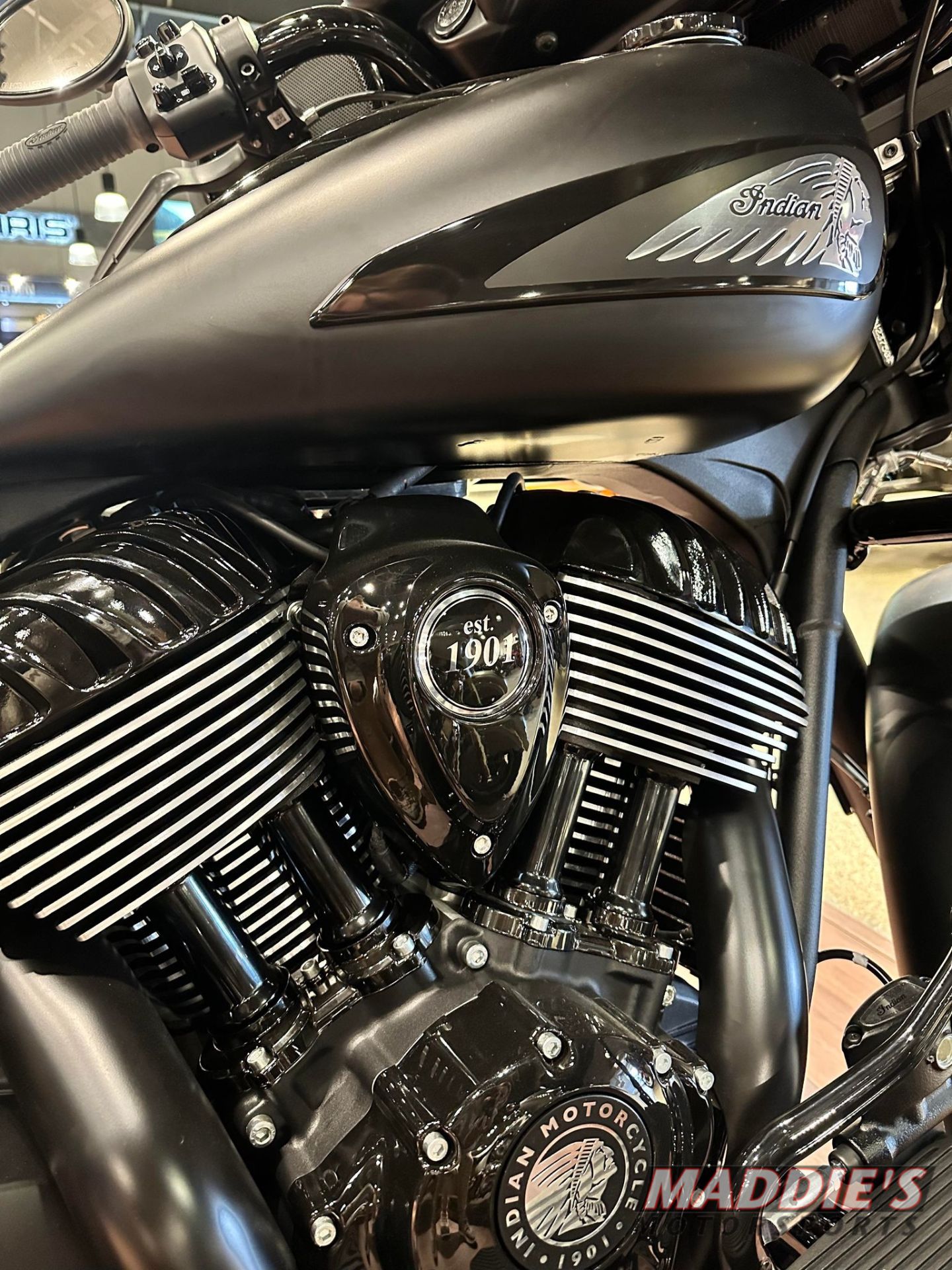 2024 Indian Motorcycle Chieftain® Dark Horse® with PowerBand Audio Package in Farmington, New York - Photo 11