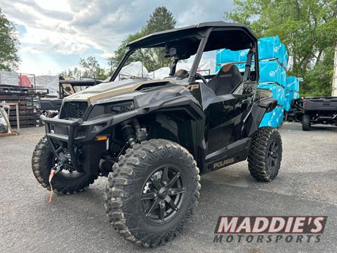 2023 Polaris General XP 1000 Ultimate in Farmington, New York - Photo 1