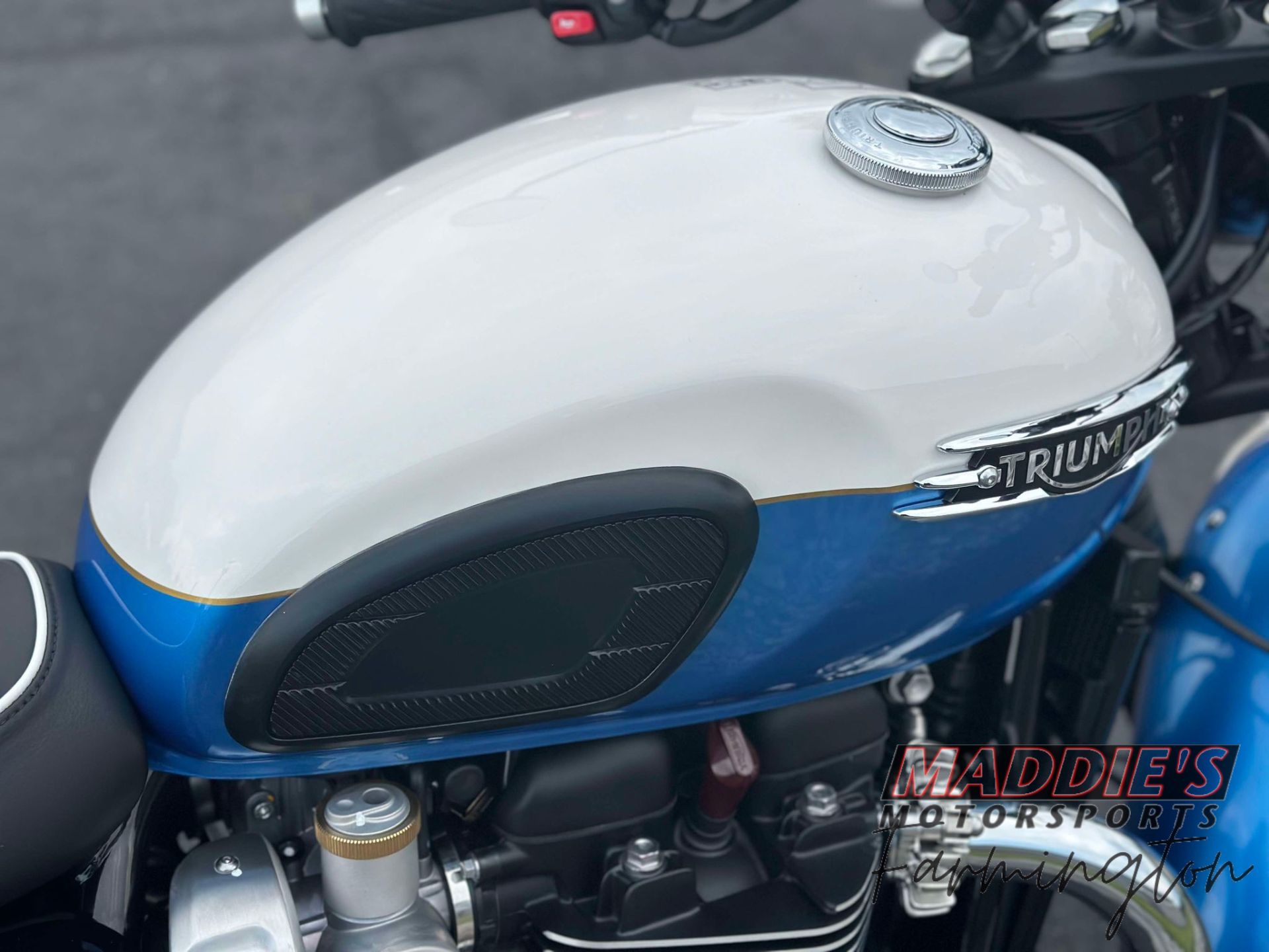 2023 Triumph Bonneville T120 in Farmington, New York - Photo 12